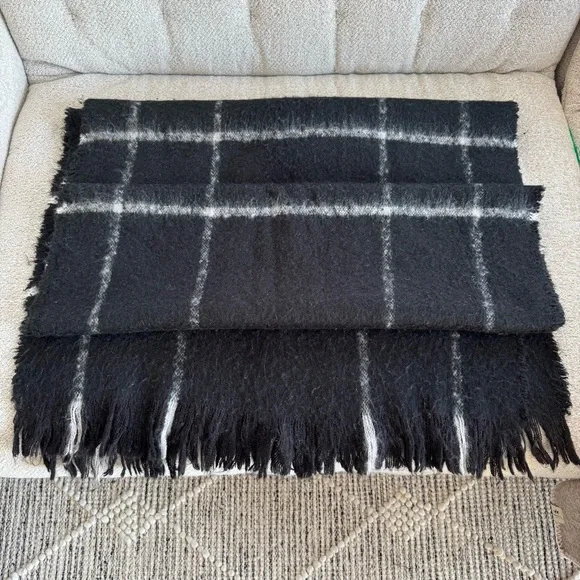 Blanket Winter Scarf Wrap with Fringe  Tartan Plaid Oversized - Picture 2 of 11